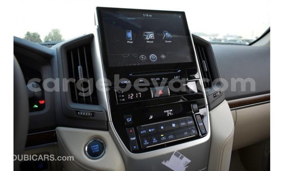 Buy Import Toyota Land Cruiser White Car in Import - Dubai in Ethiopia Buy Import Toyota Land Cruiser White Car in Import - Dubai in Ethiopia