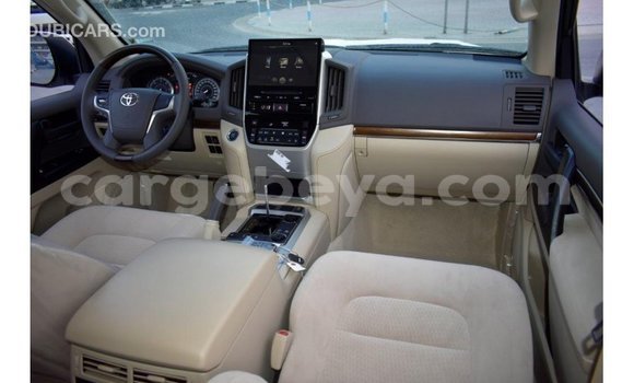 Buy Import Toyota Land Cruiser White Car in Import - Dubai in Ethiopia Buy Import Toyota Land Cruiser White Car in Import - Dubai in Ethiopia