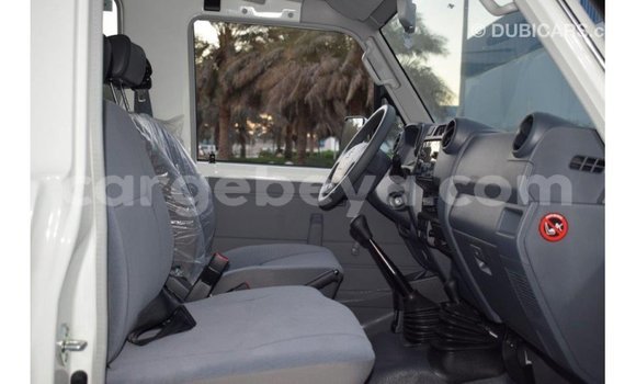 Buy Import Toyota Land Cruiser White Car in Import - Dubai in Ethiopia Buy Import Toyota Land Cruiser White Car in Import - Dubai in Ethiopia