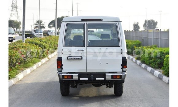 Buy Import Toyota Land Cruiser White Car in Import - Dubai in Ethiopia Buy Import Toyota Land Cruiser White Car in Import - Dubai in Ethiopia