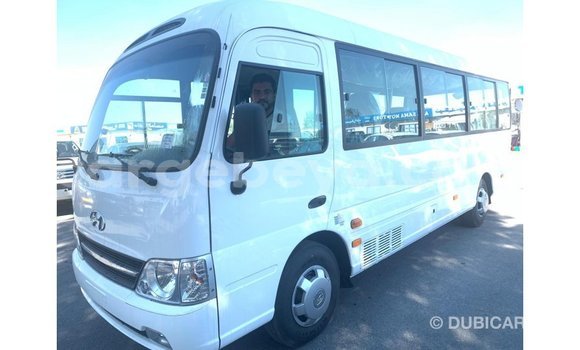 Buy Import Hyundai Accent White Car in Import - Dubai in Ethiopia Buy Import Hyundai Accent White Car in Import - Dubai in Ethiopia