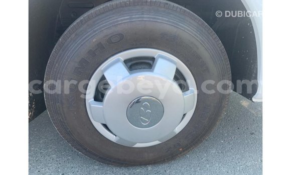 Buy Import Hyundai Accent White Car in Import - Dubai in Ethiopia Buy Import Hyundai Accent White Car in Import - Dubai in Ethiopia