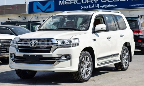 Buy Import Toyota Land Cruiser White Car in Import - Dubai in Ethiopia Buy Import Toyota Land Cruiser White Car in Import - Dubai in Ethiopia