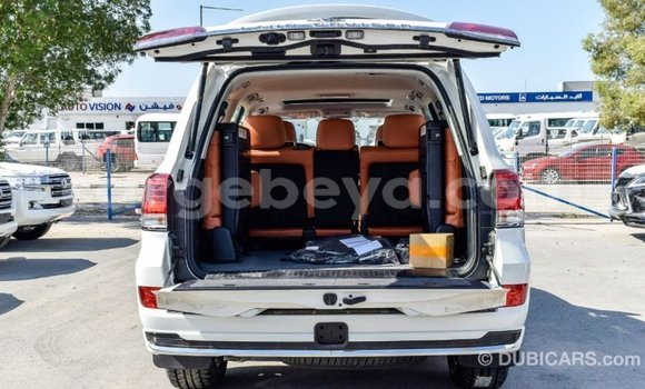 Buy Import Toyota Land Cruiser White Car in Import - Dubai in Ethiopia Buy Import Toyota Land Cruiser White Car in Import - Dubai in Ethiopia