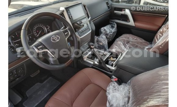 Buy Import Toyota Land Cruiser White Car in Import - Dubai in Ethiopia Buy Import Toyota Land Cruiser White Car in Import - Dubai in Ethiopia