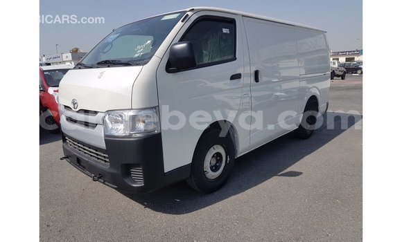 Buy Import Toyota DA White Truck in Import - Dubai in Ethiopia Buy Import Toyota DA White Truck in Import - Dubai in Ethiopia