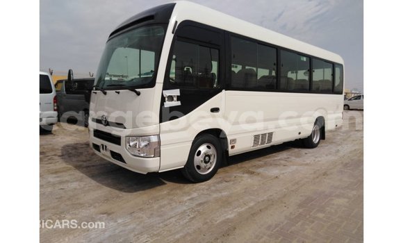 ይግዙ Imported Toyota Coaster ነጭ መኪና በ Import - Dubai በ ኢትዮጵያ ይግዙ Imported Toyota Coaster ነጭ መኪና በ Import - Dubai በ ኢትዮጵያ