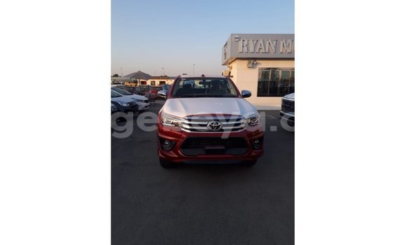 Imported Toyota Hilux Red Makiinaa iti Import - Dubai keessatti Ethiopia keessatti Imported Toyota Hilux Red Makiinaa iti Import - Dubai keessatti Ethiopia keessatti