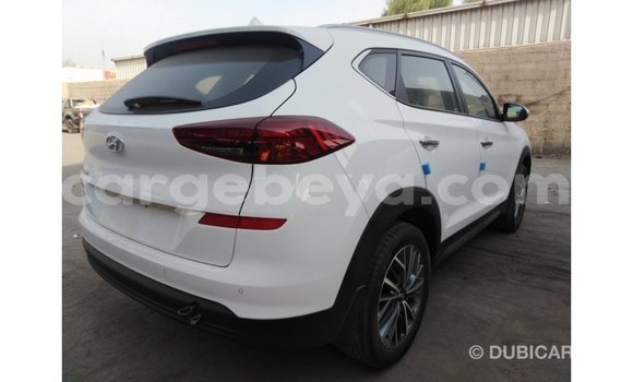 Buy Import Hyundai Tucson White Car in Import - Dubai in Ethiopia Buy Import Hyundai Tucson White Car in Import - Dubai in Ethiopia