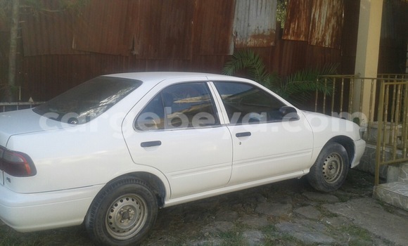 Buy Used Nissan Sunny White Car in Addis–Ababa in Ethiopia Buy Used Nissan Sunny White Car in Addis–Ababa in Ethiopia