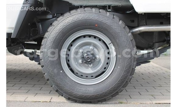 Buy Import Toyota Land Cruiser White Car in Import - Dubai in Ethiopia Buy Import Toyota Land Cruiser White Car in Import - Dubai in Ethiopia