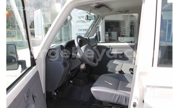 Buy Import Toyota Land Cruiser White Car in Import - Dubai in Ethiopia Buy Import Toyota Land Cruiser White Car in Import - Dubai in Ethiopia