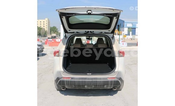 Buy Import Toyota HiAce White Truck in Import - Dubai in Ethiopia Buy Import Toyota HiAce White Truck in Import - Dubai in Ethiopia