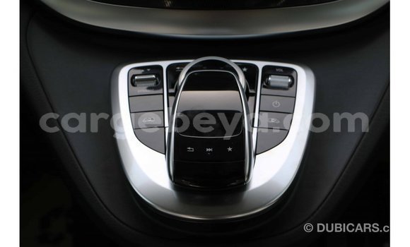 Acheter Import Voiture Mercedes-Benz 250 Noir à Import - Dubai, Ethiopie Acheter Import Voiture Mercedes-Benz 250 Noir à Import - Dubai, Ethiopie