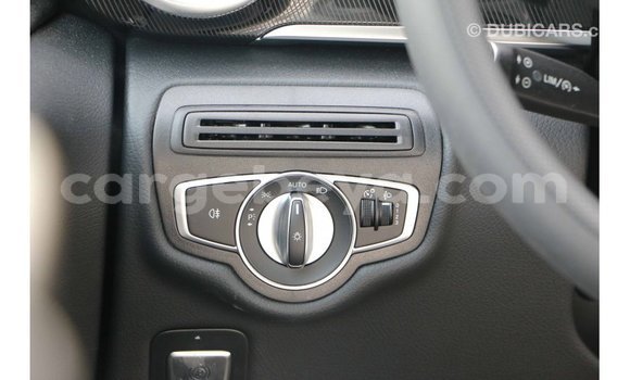 Acheter Import Voiture Mercedes-Benz 250 Noir à Import - Dubai, Ethiopie Acheter Import Voiture Mercedes-Benz 250 Noir à Import - Dubai, Ethiopie