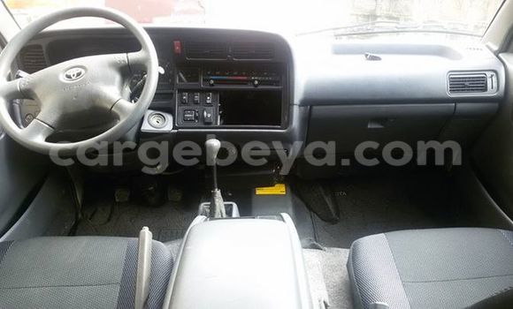 Buy Used Toyota Hiace White Car in Addis–Ababa in Ethiopia Buy Used Toyota Hiace White Car in Addis–Ababa in Ethiopia