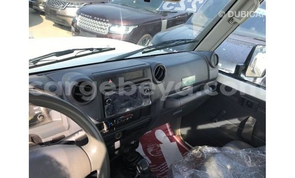Buy Import Toyota Land Cruiser White Car in Import - Dubai in Ethiopia Buy Import Toyota Land Cruiser White Car in Import - Dubai in Ethiopia