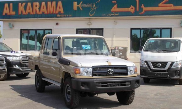 Buy Import Toyota Land Cruiser Beige Car in Import - Dubai in Ethiopia Buy Import Toyota Land Cruiser Beige Car in Import - Dubai in Ethiopia