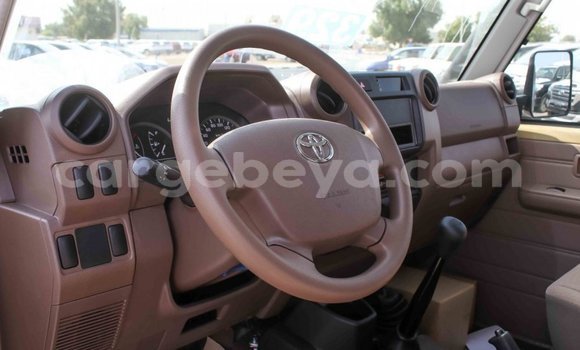 Buy Import Toyota Land Cruiser Beige Car in Import - Dubai in Ethiopia Buy Import Toyota Land Cruiser Beige Car in Import - Dubai in Ethiopia