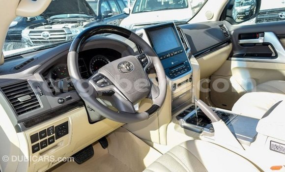 Buy Import Toyota Land Cruiser White Car in Import - Dubai in Ethiopia Buy Import Toyota Land Cruiser White Car in Import - Dubai in Ethiopia