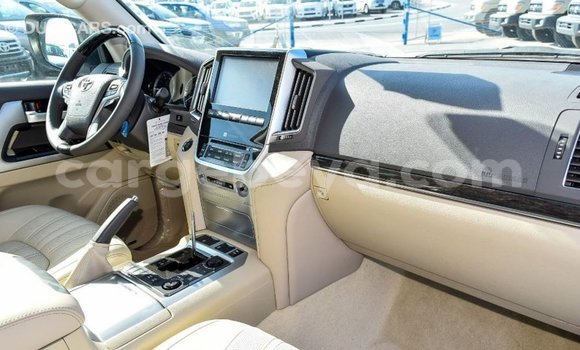Buy Import Toyota Land Cruiser White Car in Import - Dubai in Ethiopia Buy Import Toyota Land Cruiser White Car in Import - Dubai in Ethiopia