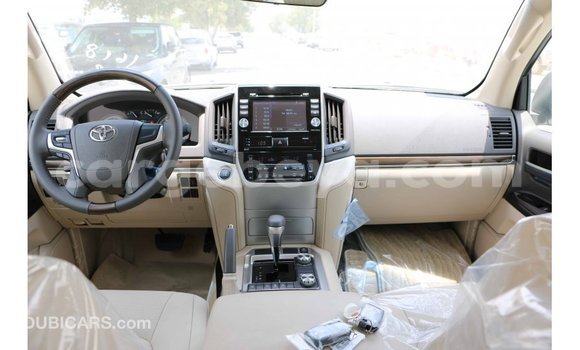 Buy Import Toyota Land Cruiser White Car in Import - Dubai in Ethiopia Buy Import Toyota Land Cruiser White Car in Import - Dubai in Ethiopia