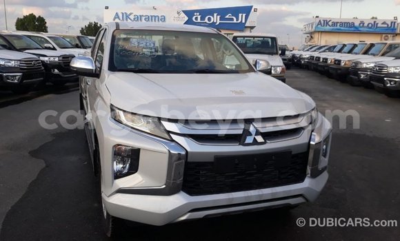 Buy Import Mitsubishi L200 White Car in Import - Dubai in Ethiopia Buy Import Mitsubishi L200 White Car in Import - Dubai in Ethiopia