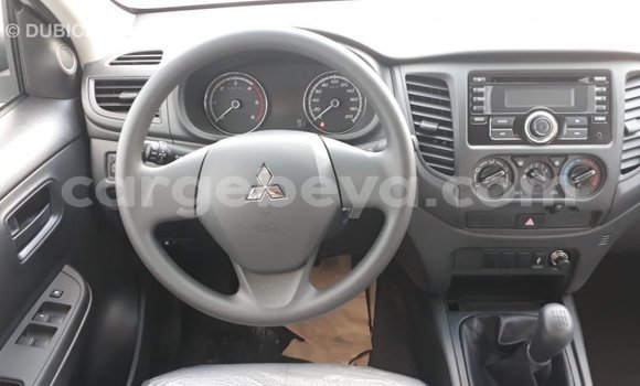 Buy Import Mitsubishi L200 White Car in Import - Dubai in Ethiopia Buy Import Mitsubishi L200 White Car in Import - Dubai in Ethiopia