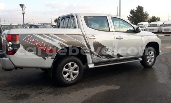 Buy Import Mitsubishi L200 White Car in Import - Dubai in Ethiopia Buy Import Mitsubishi L200 White Car in Import - Dubai in Ethiopia