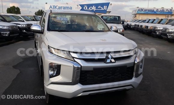 Buy Import Mitsubishi L200 White Car in Import - Dubai in Ethiopia Buy Import Mitsubishi L200 White Car in Import - Dubai in Ethiopia