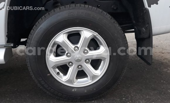 Buy Import Mitsubishi L200 White Car in Import - Dubai in Ethiopia Buy Import Mitsubishi L200 White Car in Import - Dubai in Ethiopia