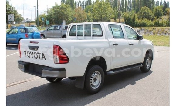 Buy Import Toyota Hilux White Car in Import - Dubai in Ethiopia Buy Import Toyota Hilux White Car in Import - Dubai in Ethiopia