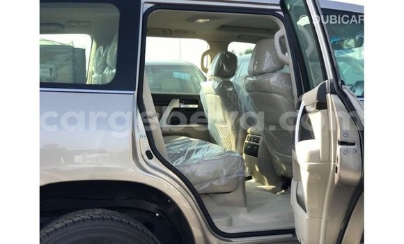 ይግዙ Imported Toyota Land Cruiser ሌላ መኪና በ Import - Dubai በ ኢትዮጵያ ይግዙ Imported Toyota Land Cruiser ሌላ መኪና በ Import - Dubai በ ኢትዮጵያ
