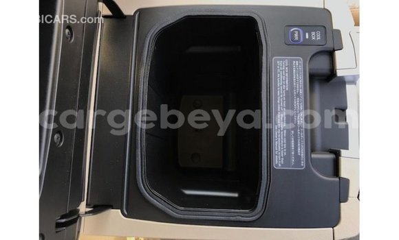 ይግዙ Imported Toyota Land Cruiser ሌላ መኪና በ Import - Dubai በ ኢትዮጵያ ይግዙ Imported Toyota Land Cruiser ሌላ መኪና በ Import - Dubai በ ኢትዮጵያ