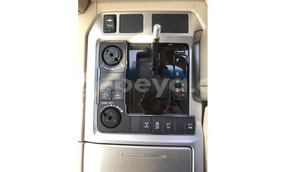 ይግዙ Imported Toyota Land Cruiser ሌላ መኪና በ Import - Dubai በ ኢትዮጵያ ይግዙ Imported Toyota Land Cruiser ሌላ መኪና በ Import - Dubai በ ኢትዮጵያ
