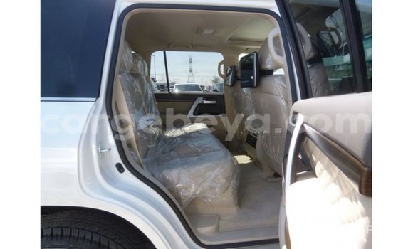 Buy Import Toyota Land Cruiser White Car in Import - Dubai in Ethiopia Buy Import Toyota Land Cruiser White Car in Import - Dubai in Ethiopia