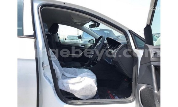 ይግዙ Imported Volkswagen Golf ነጭ መኪና በ Import - Dubai በ ኢትዮጵያ ይግዙ Imported Volkswagen Golf ነጭ መኪና በ Import - Dubai በ ኢትዮጵያ