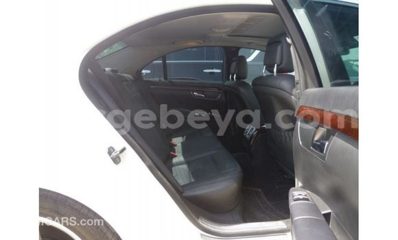 Buy Import Mercedes-Benz 190 White Car in Import - Dubai in Ethiopia Buy Import Mercedes-Benz 190 White Car in Import - Dubai in Ethiopia