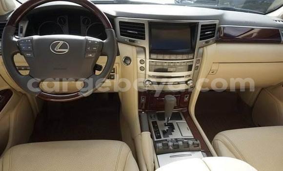 Buy Used Lexus LX 570 White Car in Addis–Ababa in Ethiopia Buy Used Lexus LX 570 White Car in Addis–Ababa in Ethiopia
