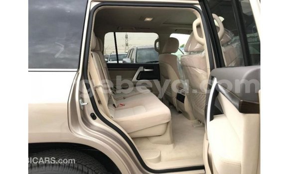 ይግዙ Imported Toyota Land Cruiser ሌላ መኪና በ Import - Dubai በ ኢትዮጵያ ይግዙ Imported Toyota Land Cruiser ሌላ መኪና በ Import - Dubai በ ኢትዮጵያ