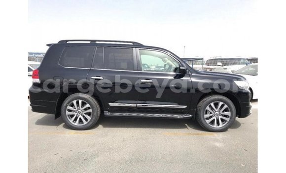 ይግዙ Imported Toyota Land Cruiser ጥቁር መኪና በ Import - Dubai በ ኢትዮጵያ ይግዙ Imported Toyota Land Cruiser ጥቁር መኪና በ Import - Dubai በ ኢትዮጵያ