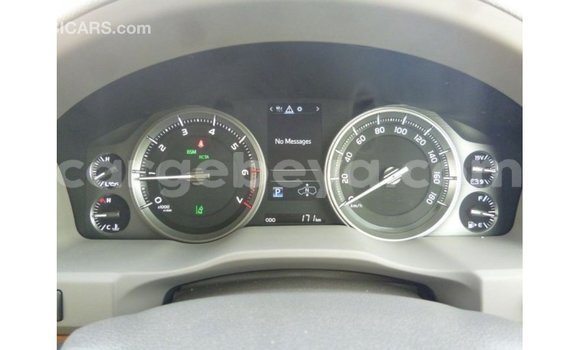 Buy Import Toyota Land Cruiser White Car in Import - Dubai in Ethiopia Buy Import Toyota Land Cruiser White Car in Import - Dubai in Ethiopia