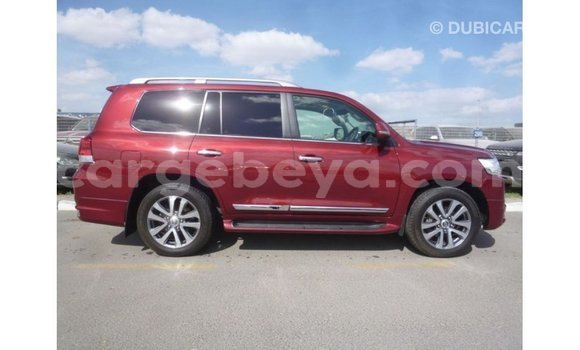 ይግዙ Imported Toyota Land Cruiser ቀይ መኪና በ Import - Dubai በ ኢትዮጵያ ይግዙ Imported Toyota Land Cruiser ቀይ መኪና በ Import - Dubai በ ኢትዮጵያ