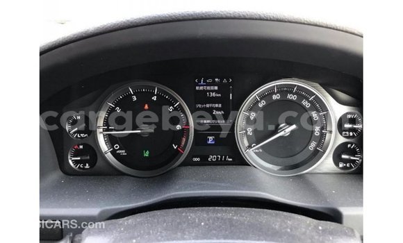 ይግዙ Imported Toyota Land Cruiser ነጭ መኪና በ Import - Dubai በ ኢትዮጵያ ይግዙ Imported Toyota Land Cruiser ነጭ መኪና በ Import - Dubai በ ኢትዮጵያ