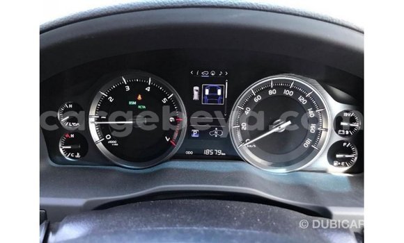 Buy Import Toyota Land Cruiser White Car in Import - Dubai in Ethiopia Buy Import Toyota Land Cruiser White Car in Import - Dubai in Ethiopia