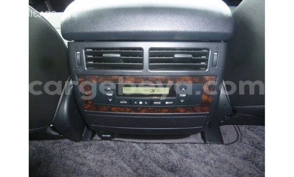 ይግዙ Imported Toyota Land Cruiser ጥቁር መኪና በ Import - Dubai በ ኢትዮጵያ ይግዙ Imported Toyota Land Cruiser ጥቁር መኪና በ Import - Dubai በ ኢትዮጵያ