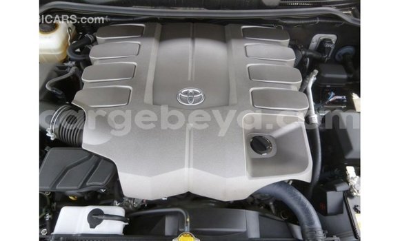 ይግዙ Imported Toyota Land Cruiser ጥቁር መኪና በ Import - Dubai በ ኢትዮጵያ ይግዙ Imported Toyota Land Cruiser ጥቁር መኪና በ Import - Dubai በ ኢትዮጵያ