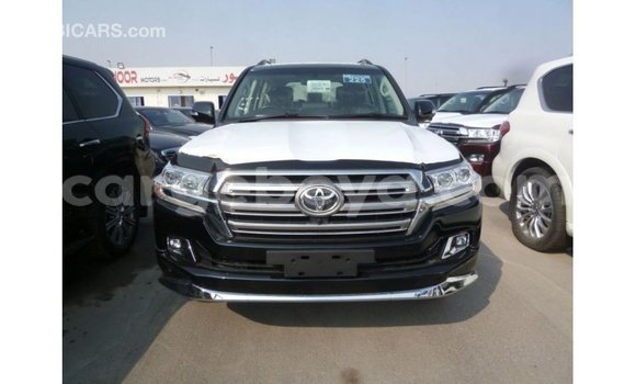 ይግዙ Imported Toyota Land Cruiser ጥቁር መኪና በ Import - Dubai በ ኢትዮጵያ ይግዙ Imported Toyota Land Cruiser ጥቁር መኪና በ Import - Dubai በ ኢትዮጵያ