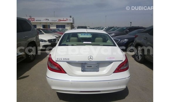 Buy Import Mercedes-Benz 190 White Car in Import - Dubai in Ethiopia Buy Import Mercedes-Benz 190 White Car in Import - Dubai in Ethiopia