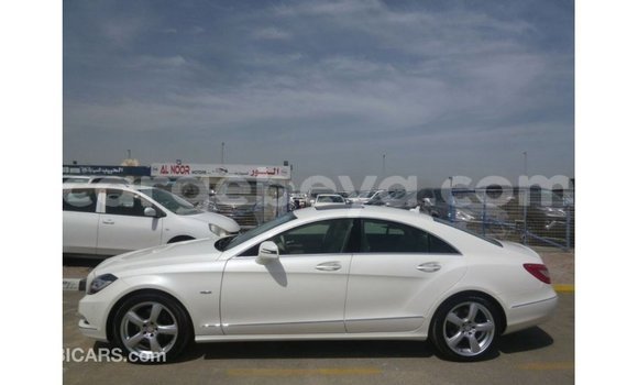 Buy Import Mercedes-Benz 190 White Car in Import - Dubai in Ethiopia Buy Import Mercedes-Benz 190 White Car in Import - Dubai in Ethiopia